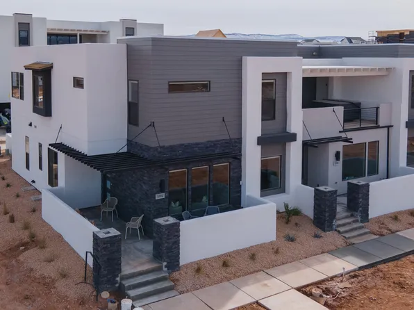 5394 S Aquamarine Ln, Saint George, UT 84790