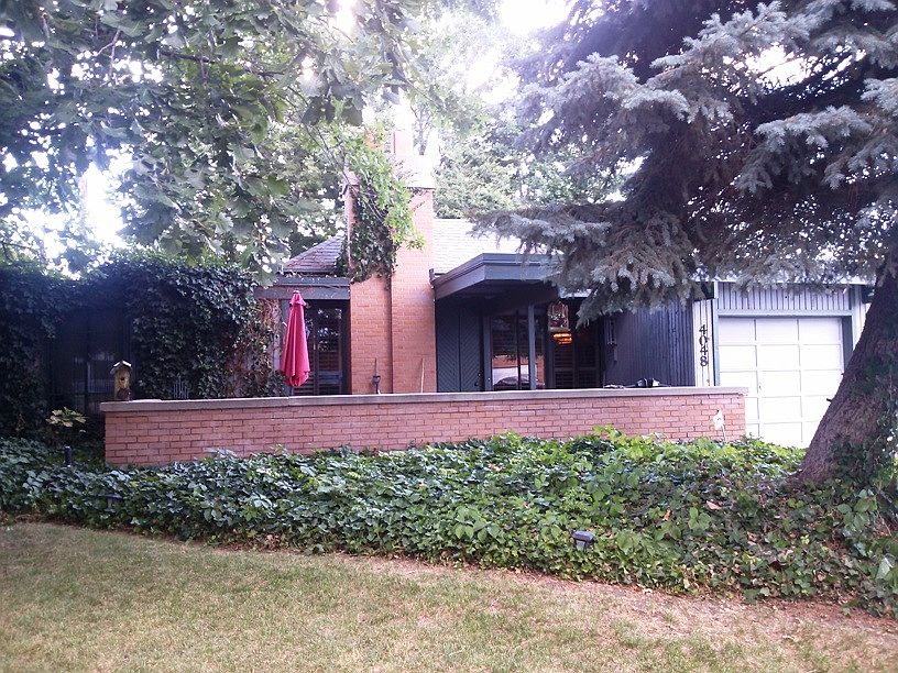 Great 4 bedroom West Valley home