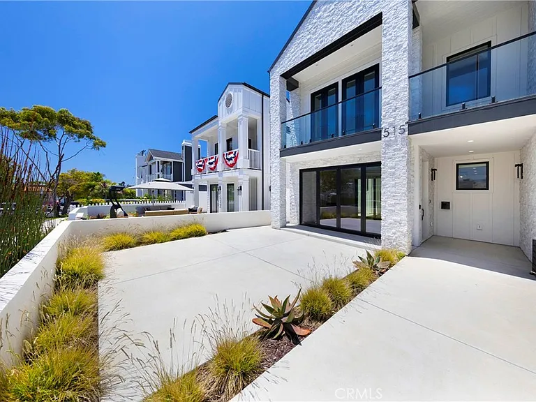 515 Jasmine Ave — Photo 4