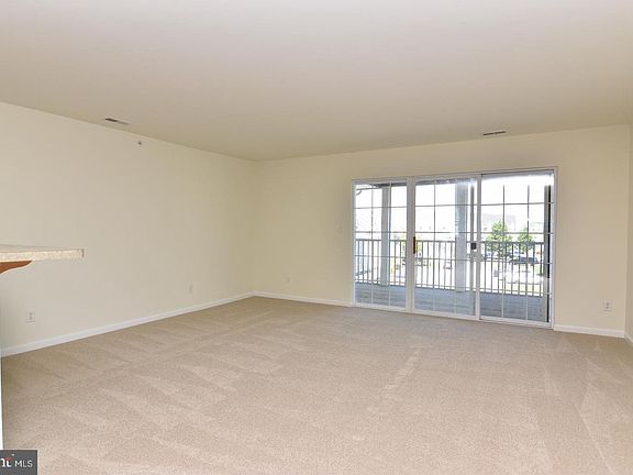 3rd image of 1306 Caitlins Way