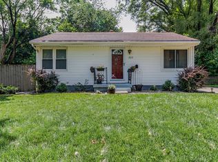 205 Brookwood Dr, Champaign, IL