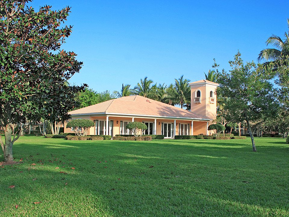 Tuscany Clubhouse