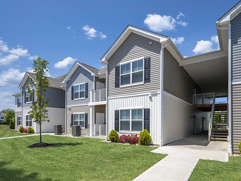 Arbors at Turnberry — Photo 32