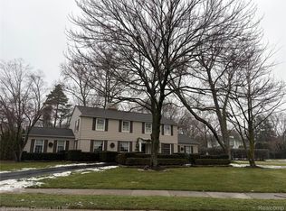 485 N Cranbrook Rd, Bloomfield Hills, MI 48301