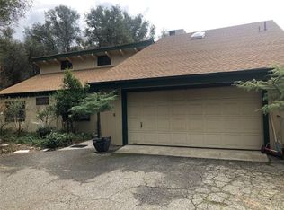 50140 Meadowview Dr, Oakhurst, CA