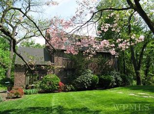 19 Ridgewood Dr, Rye, NY 10580