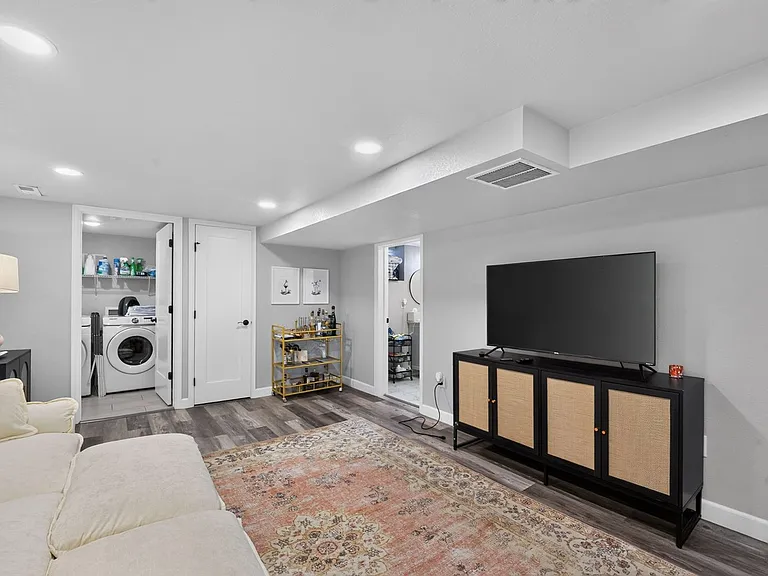 2615 W Caithness Pl — Photo 24