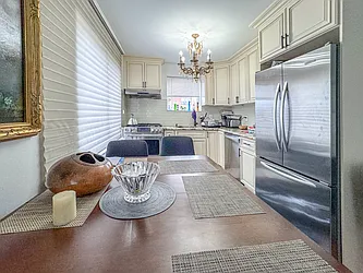 Rented by Gravity Real Estate Advisors