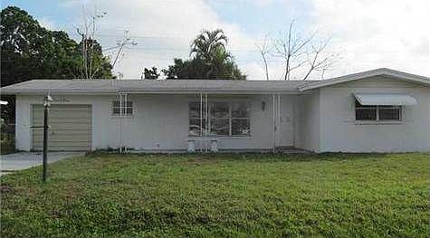 2nd image of 205 E Arbor Ave