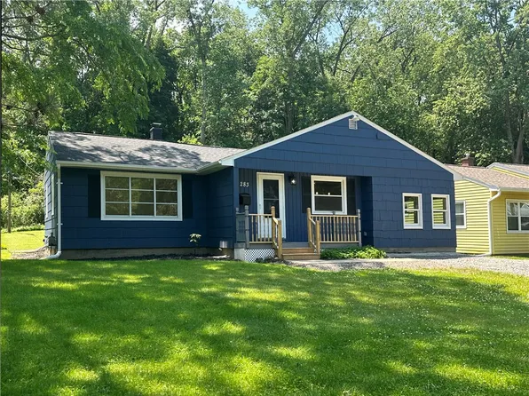 283 Eaton Rd, Rochester, NY 14617