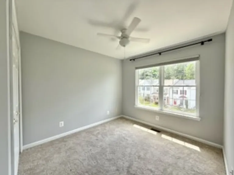 11539 Bertram St — Photo 19