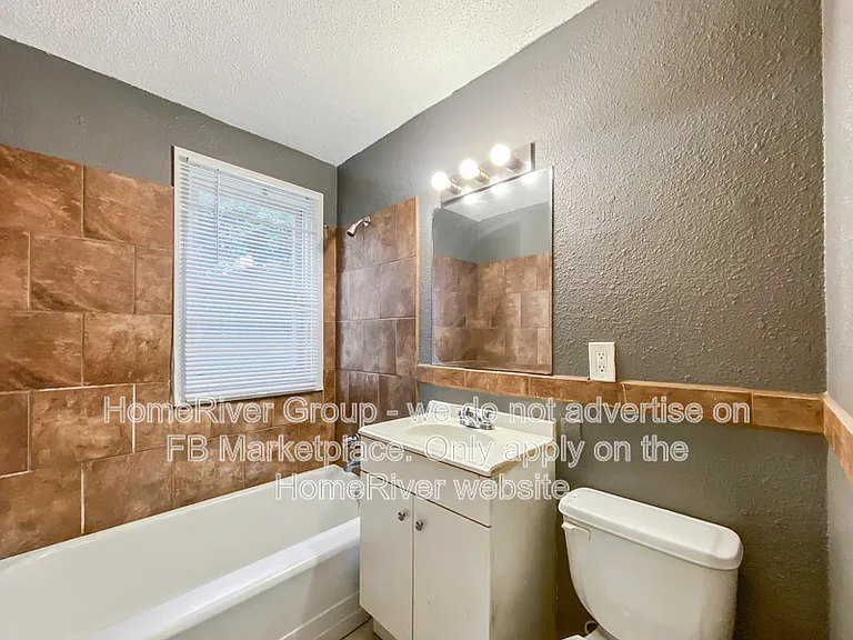 7615 E 49th St — Photo 16