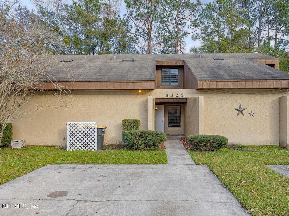 1st image of 8325 PINEVERDE Lane