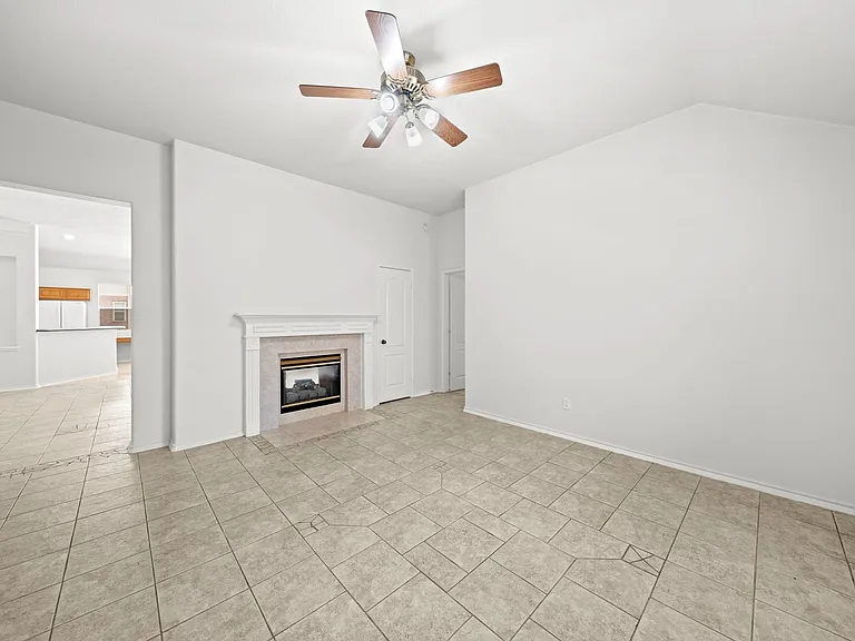 2415 Wyckchester Dr — Photo 13