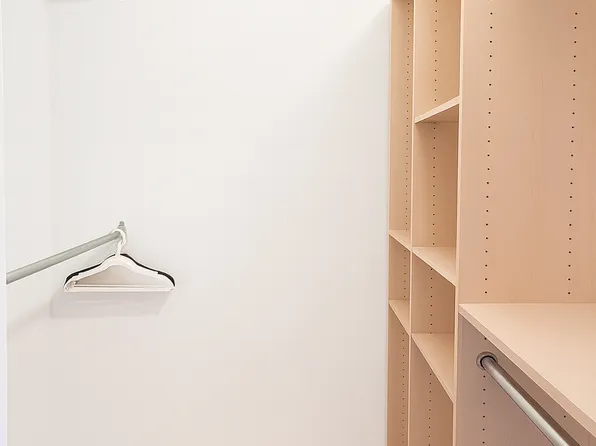 245 East 63rd Street image 11 of 18