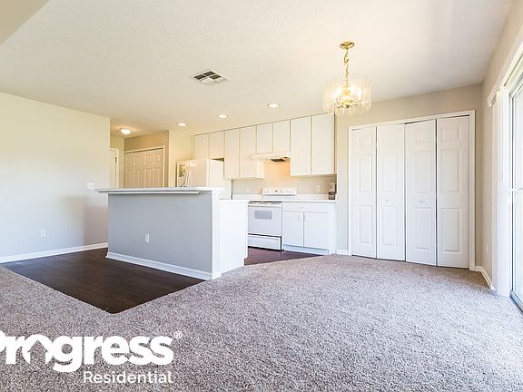 5th image of 13200 Briar Forest Ct