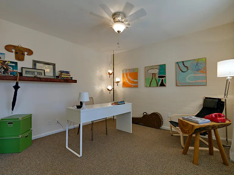 L6 — Photo 8