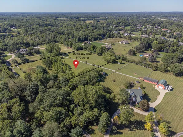 9068 Joy Rd, Plymouth, MI 48170
