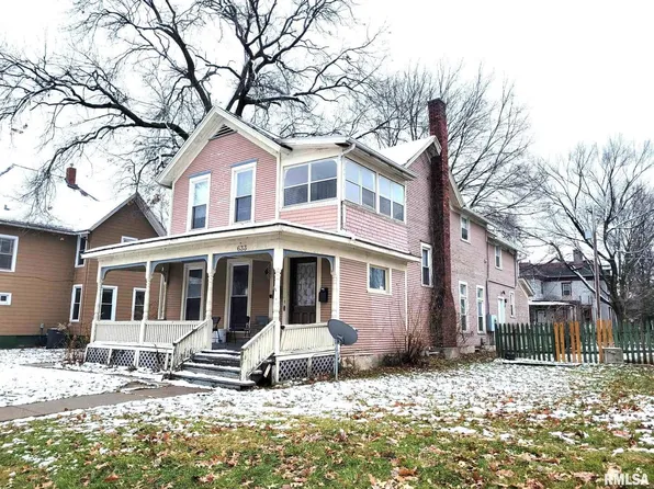 633 Kirkwood Blvd, Davenport, IA 52803