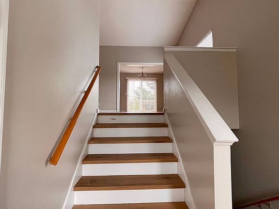 3rd image of 13326 88th Avenue Ct E
