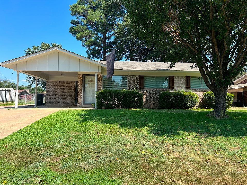 1st image of 303 W Greenfield Dr