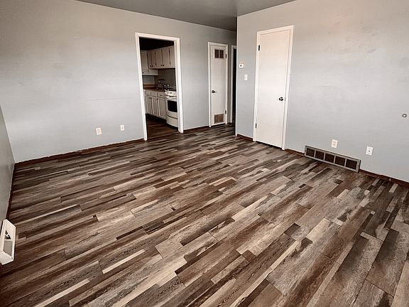 3rd image of 3644 9th Ave N APT A