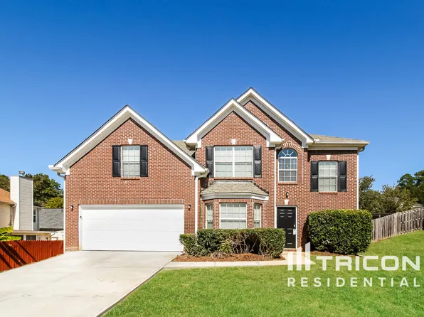 1815 Princess Jasmine Ct, Locust Grove, GA 30248