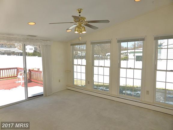 4th image of 1422 California St