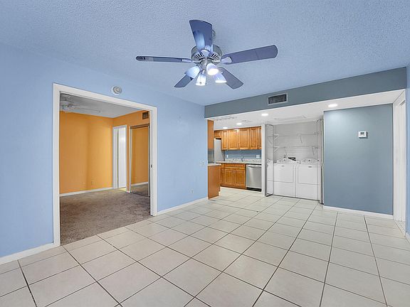 3rd image of 612 Executive Center Dr APT 106