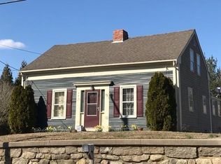 445 Old Fall River Rd, Dartmouth, MA 02747
