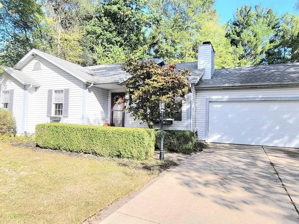 50980 Safari Dr, Granger, IN 46530