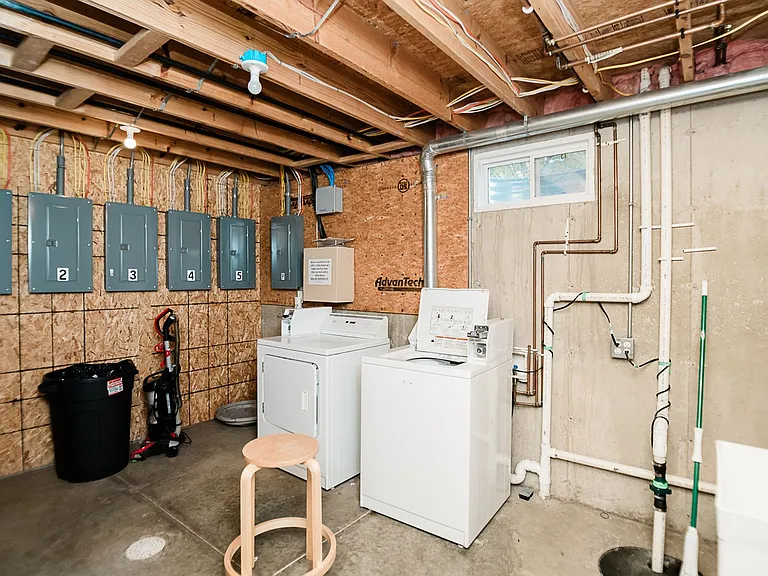 356 Greenwich St — Photo 13