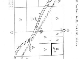 High Rd, Lucerne valley, CA 92356