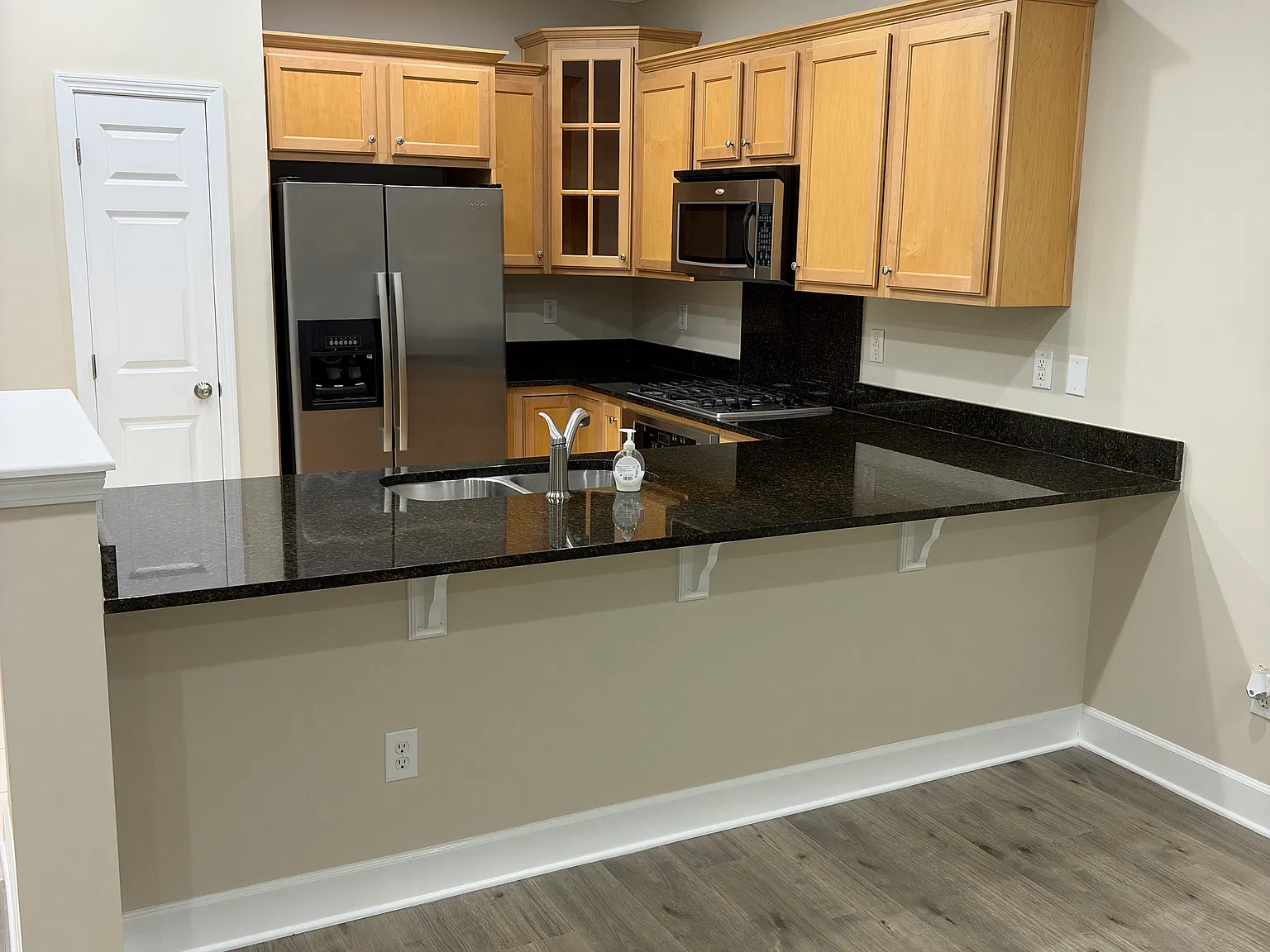 2413 Kings Gate Ln — Photo 2
