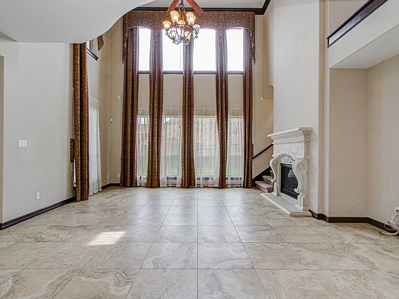 3rd image of 5711 Avon Landing Ln