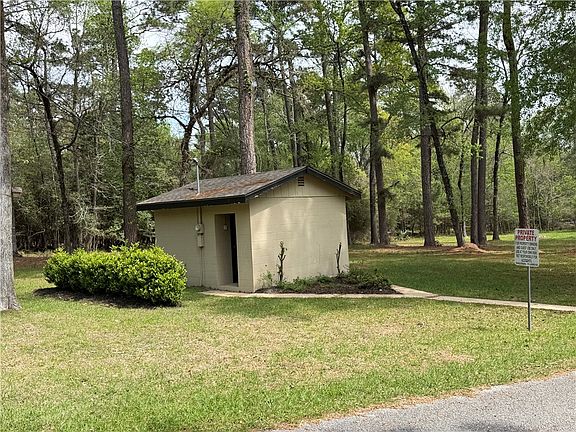 4th image of Wharf Dr