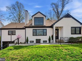 6008 Osceola Rd, Bethesda, MD 20816