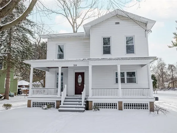 324 W Bank St, Albion, NY 14411