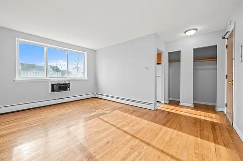 99 Huntington St #206 Photo 1