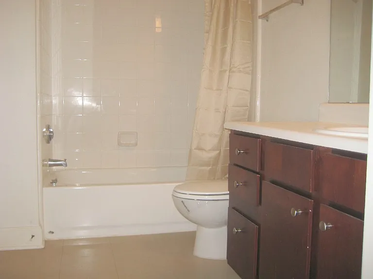 1901 Crossing Pl — Photo 7