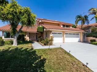 560 S Los Coyotes Dr, Anaheim, CA 92807