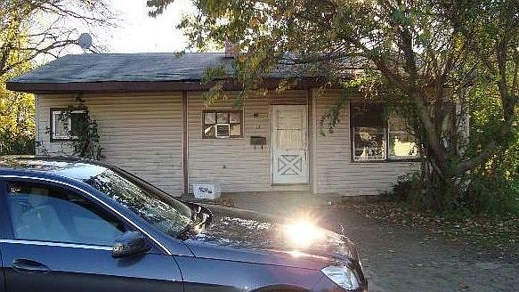 2nd image of 13 Croydon Rd