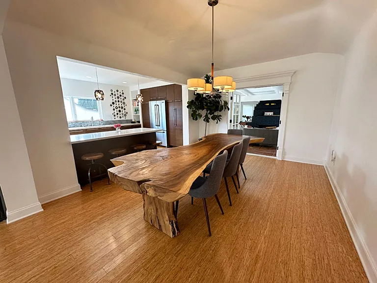 715 N Richman Ave — Photo 6