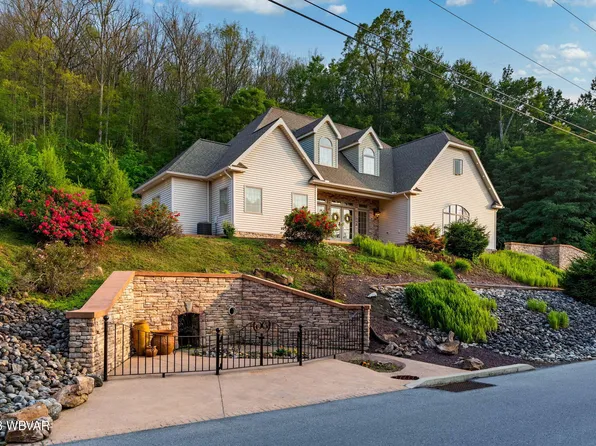 1253 W 8th Ave S, Williamsport, PA 17702