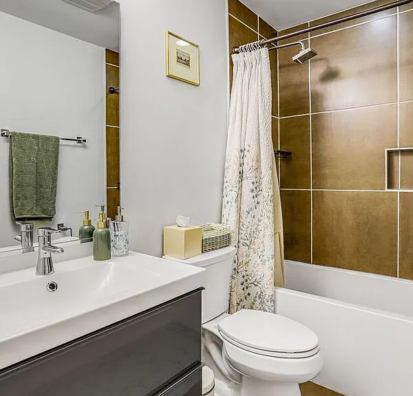 816 Kennedy St NW #2 — Photo 35