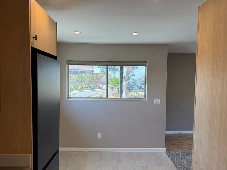 4430 Laurel St #4 — Photo 8