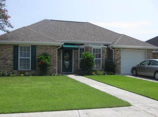 103 Angelle Cir, Houma, LA 70360