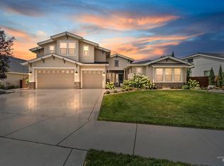 5853 W Venetian Dr, Eagle, ID 83616