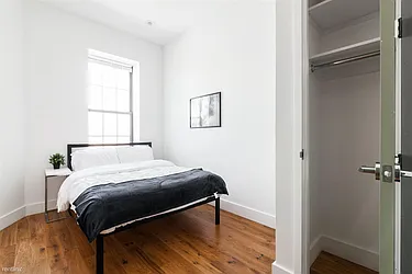 Rented by Rennit Inc.