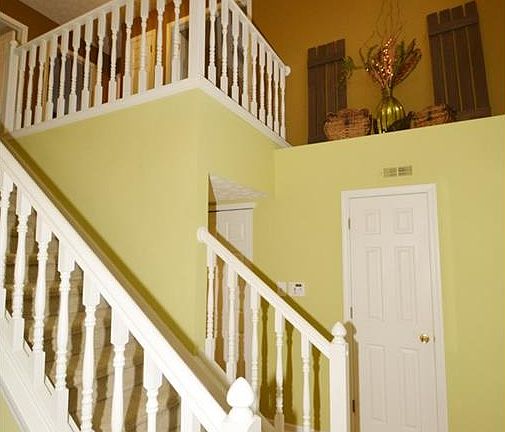 entry staircase